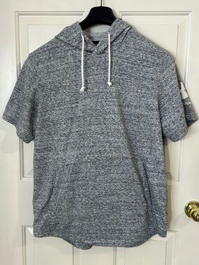 Under Armour Men's Gray Rival Terry Short Sleeved Hoodie Size Large